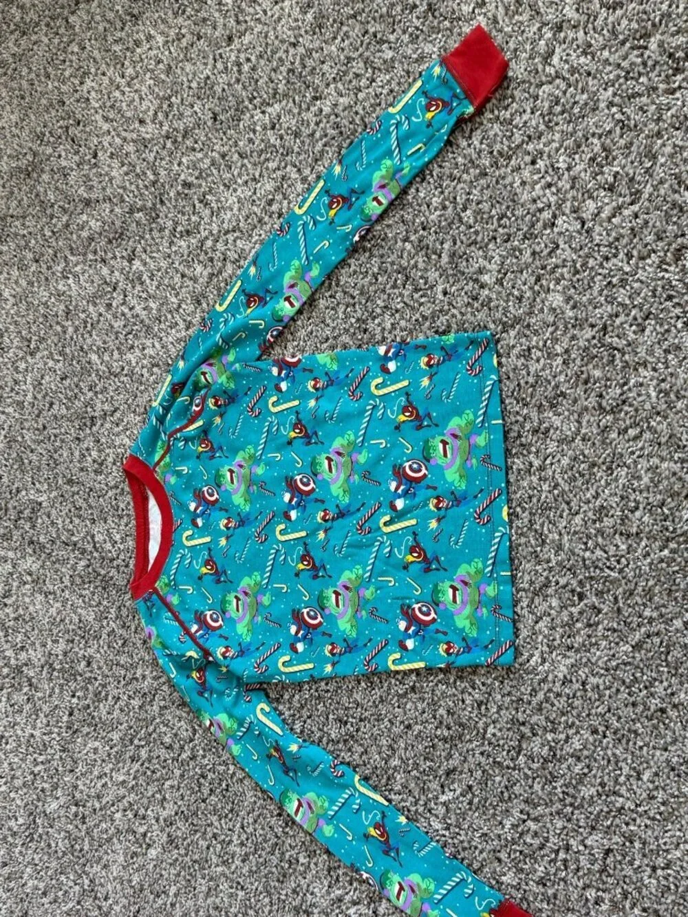 MARVEL Long Sleeve Crew Neck Christmas Holiday Pajama Set Boy's Size 10